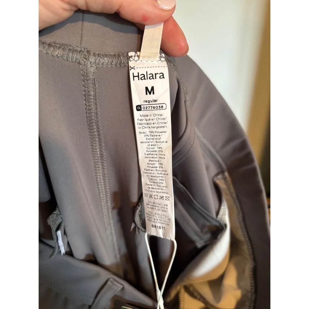 NEW Halara Taupe Gray Wide Leg Pleated Pants High Waist Stretch M - Picture 2 of 3